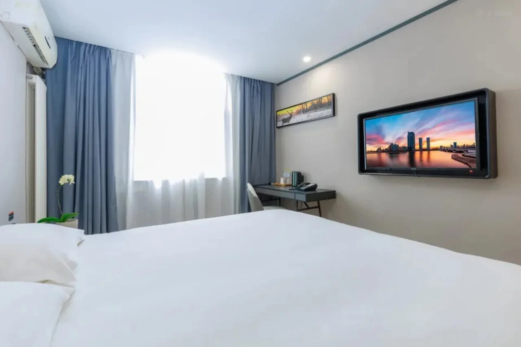 Ripple Hotel (Rizhao Lecheng Huoche)