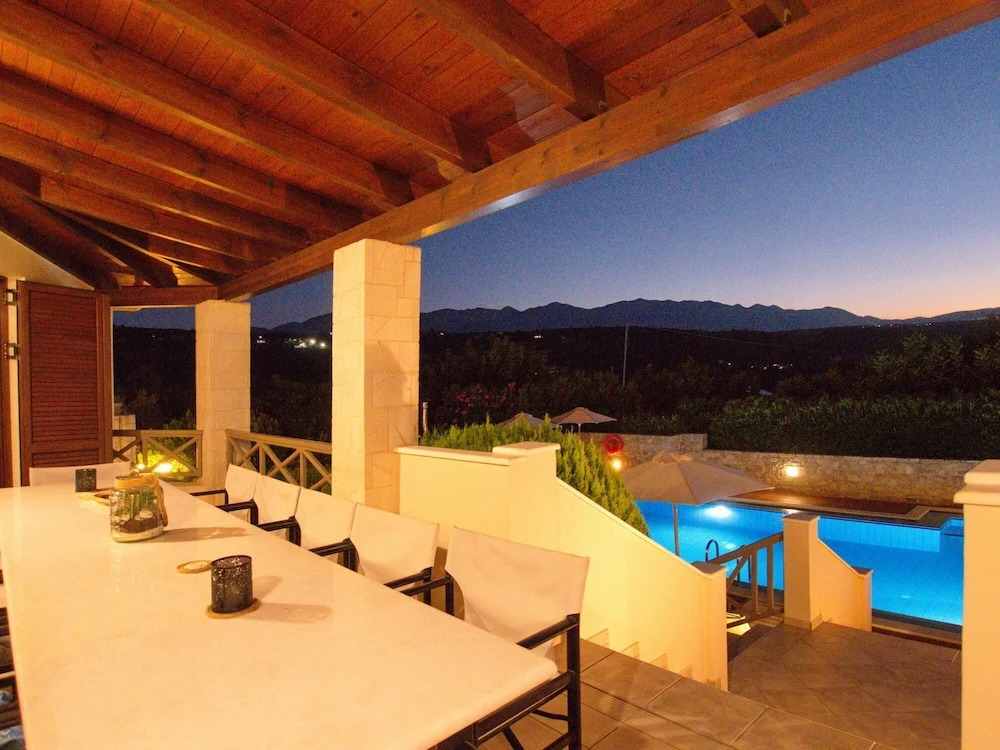 Villa Metapothia Gavalochori Crete