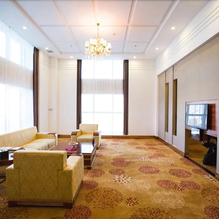 Liyade Hotel
