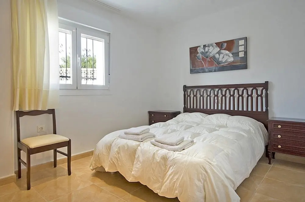 Villa - 7 Bedrooms with Pool and WiFi - 105006