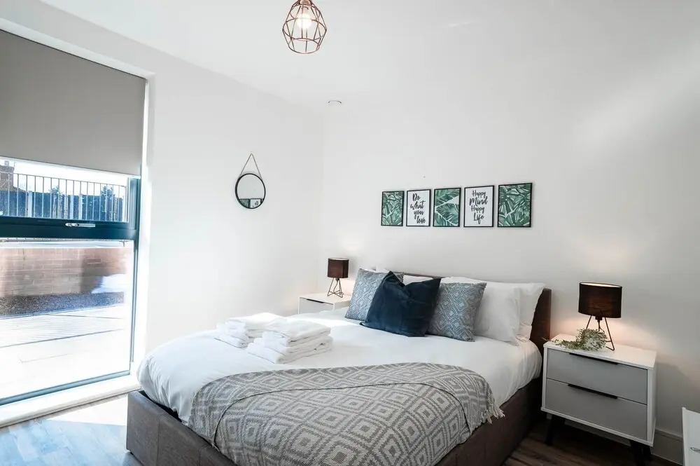 The Interchange Apartment by Opulent