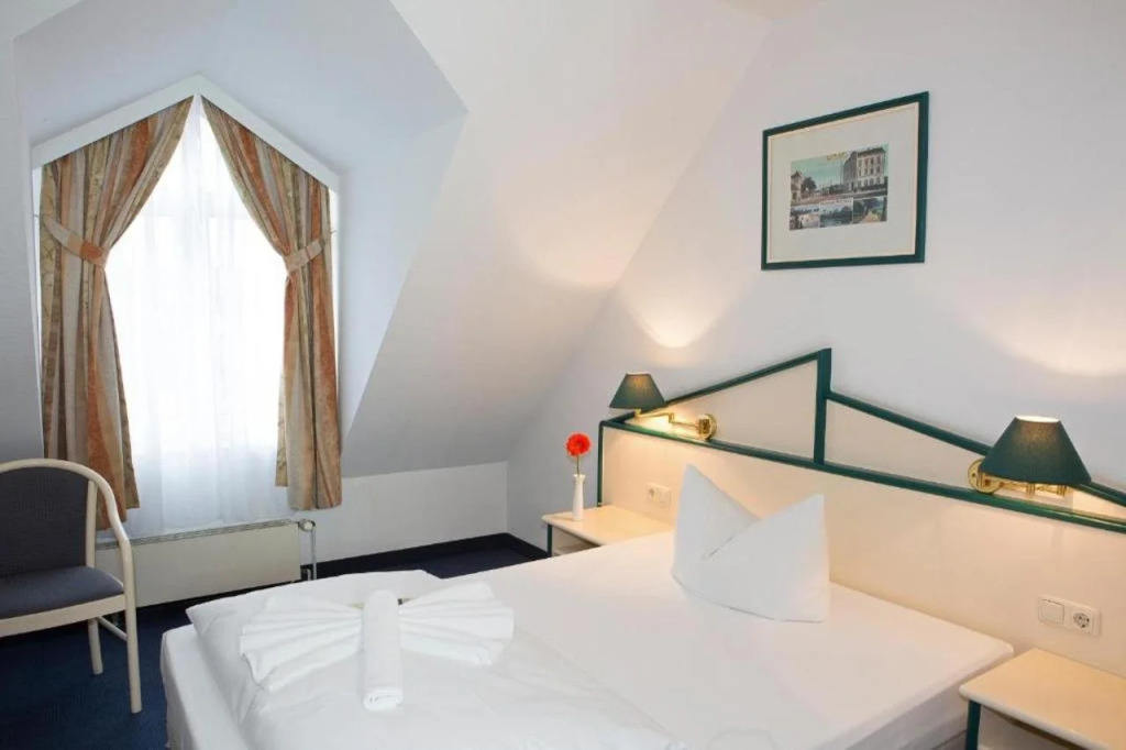 Hotel 3 Linden