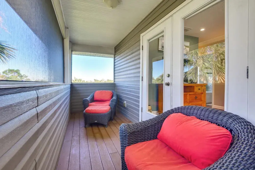 Dock, Kayaks & On-site Pond: Terra Ceia Home