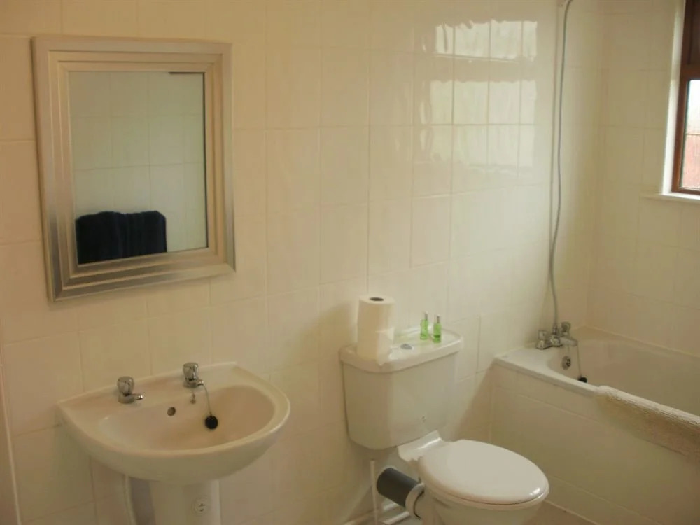 Warrens Village Motel and Self Catering