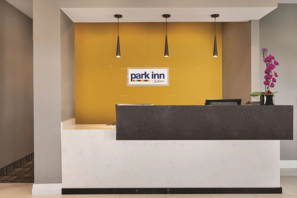 Park Inn by Radisson Brampton, ON