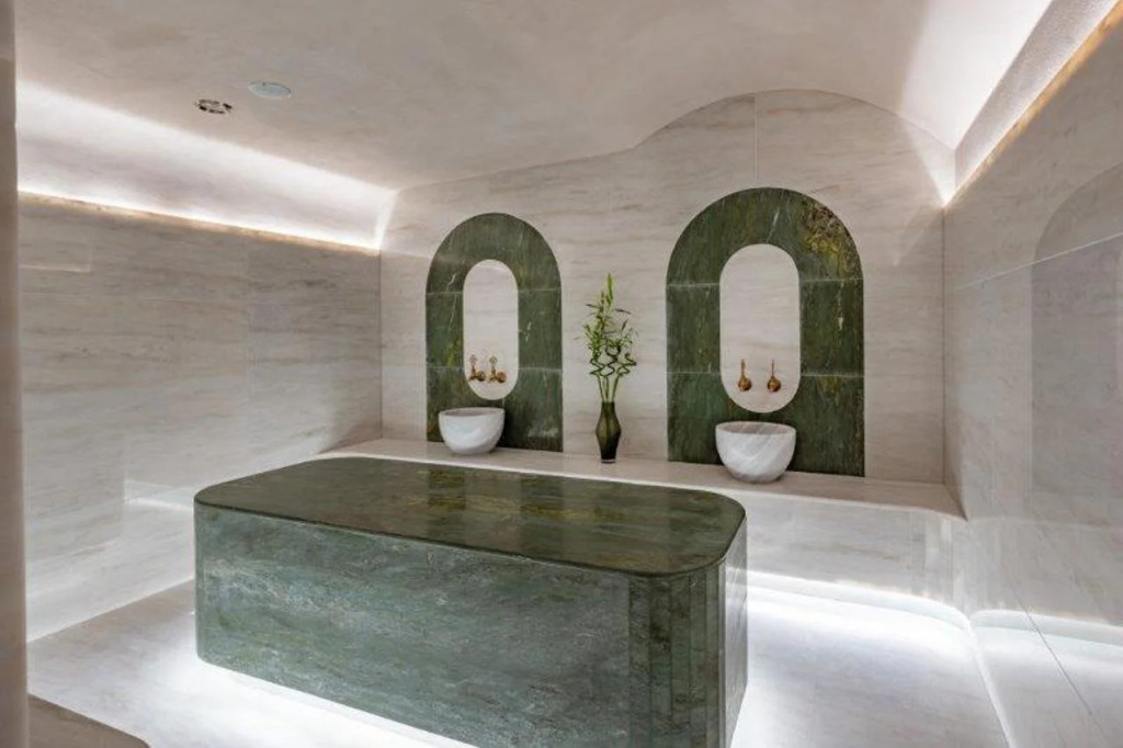 Minos Ambassador Suites & Spa