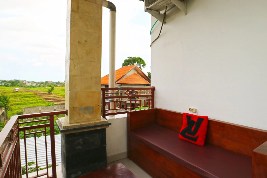 In Calm Hostel Canggu