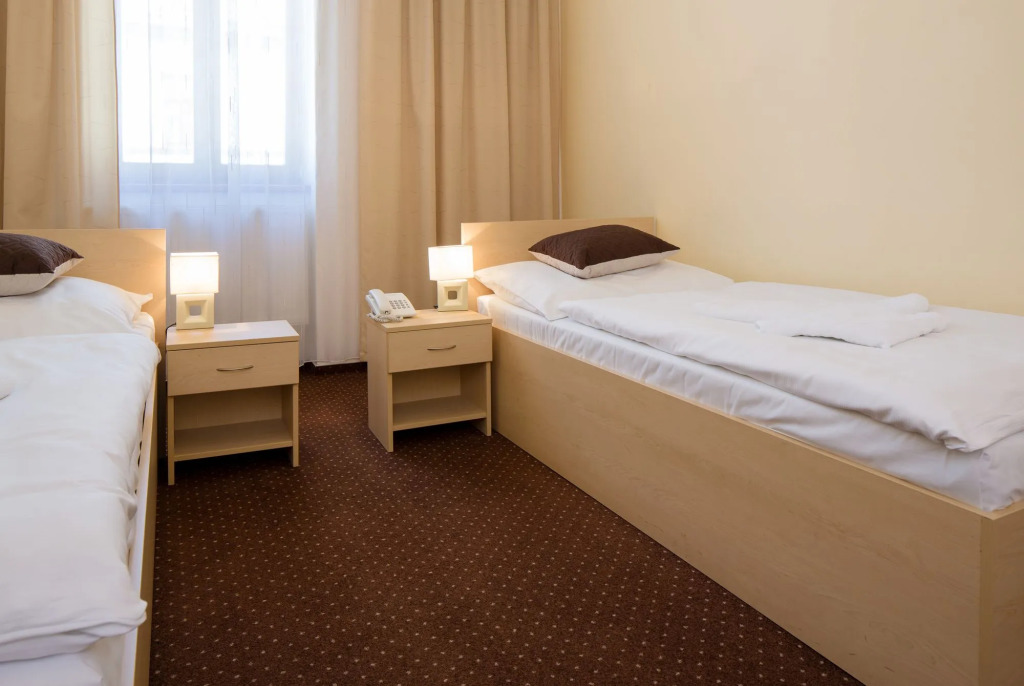 Hotel Cyro