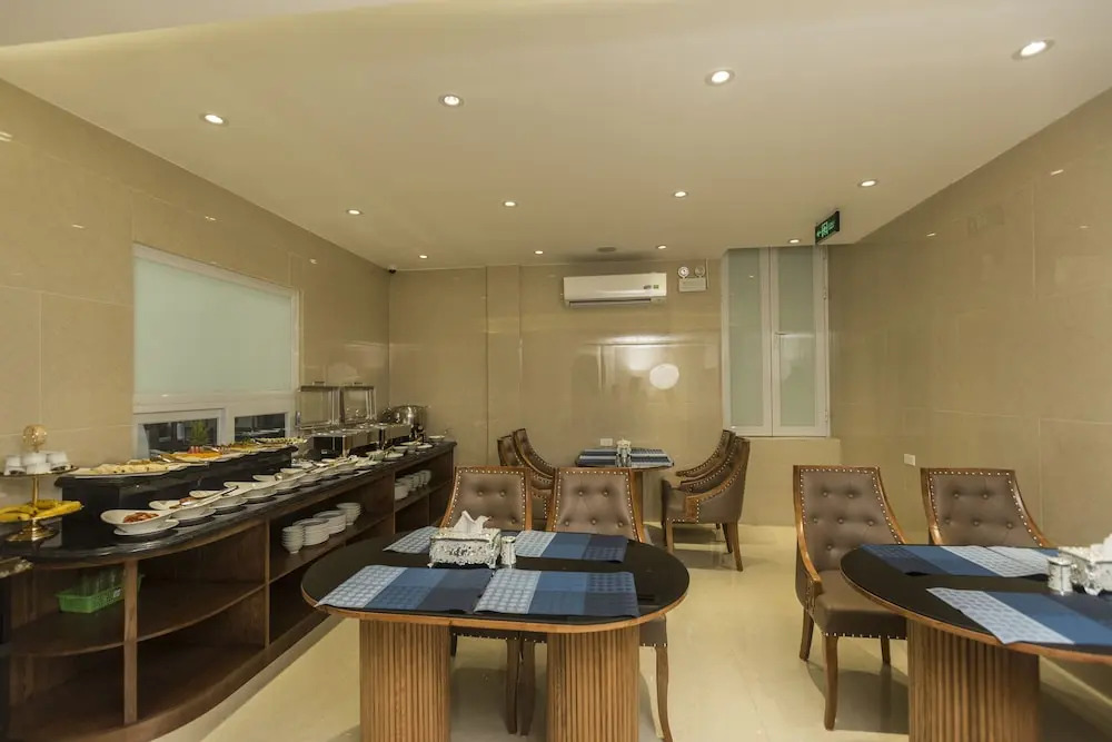 Blubiz Hotel 8