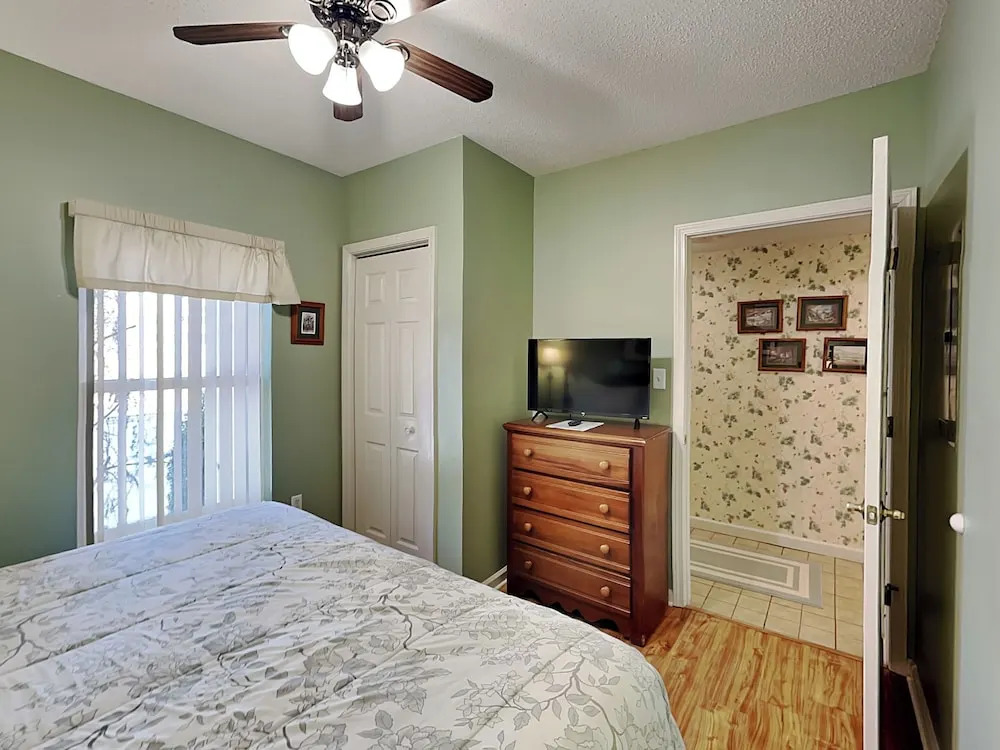 Whispering Pines II by Jackson Mountain Rentals