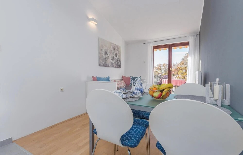 Nice Home in Porec With Wifi and 1 Bedrooms