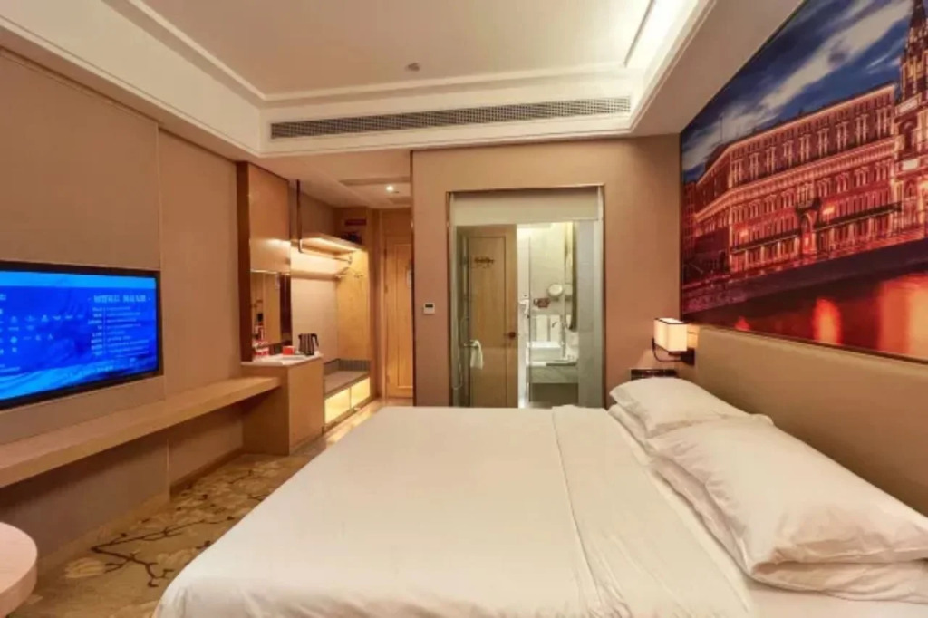 Vienna Hotel (Dongguan Wangniudun Wanghong Hub City)