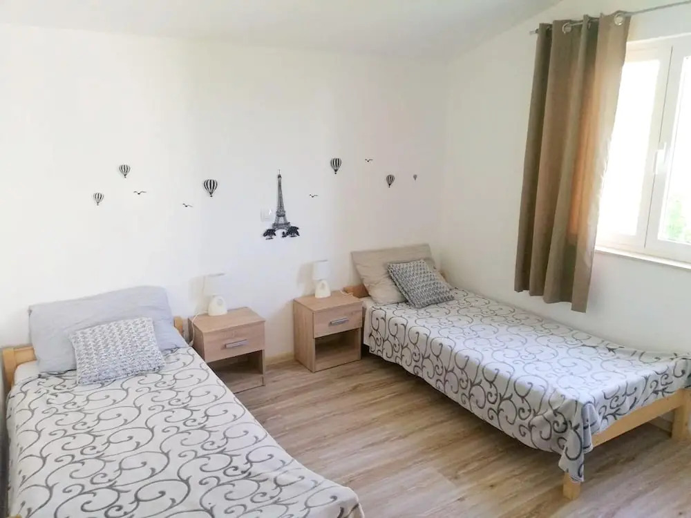 Apartment With 3 Bedrooms in Kaštel Štafili?, With Wonderful sea View, Furnished Balcony and Wifi - 250 m From the Beach