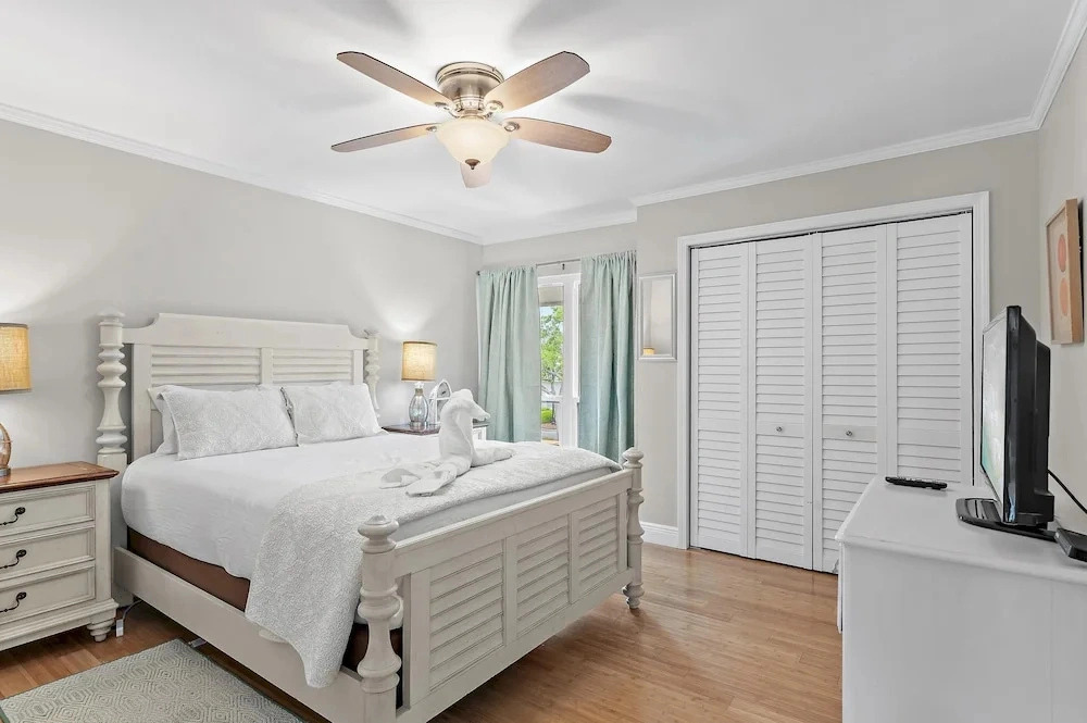 Harbour Point 915
