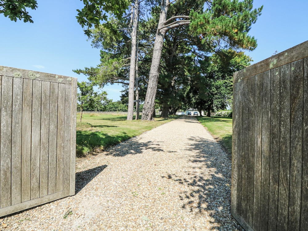 Lymington Lodge at Normandy Marsh