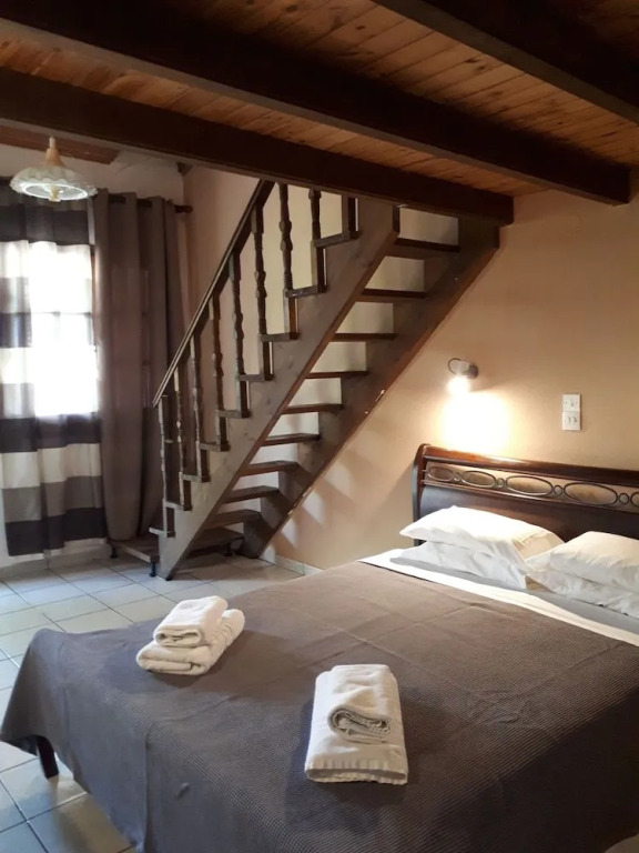 Nonde's Studios