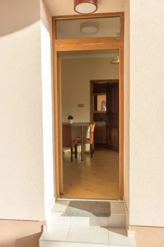 Makotel Apartmanház