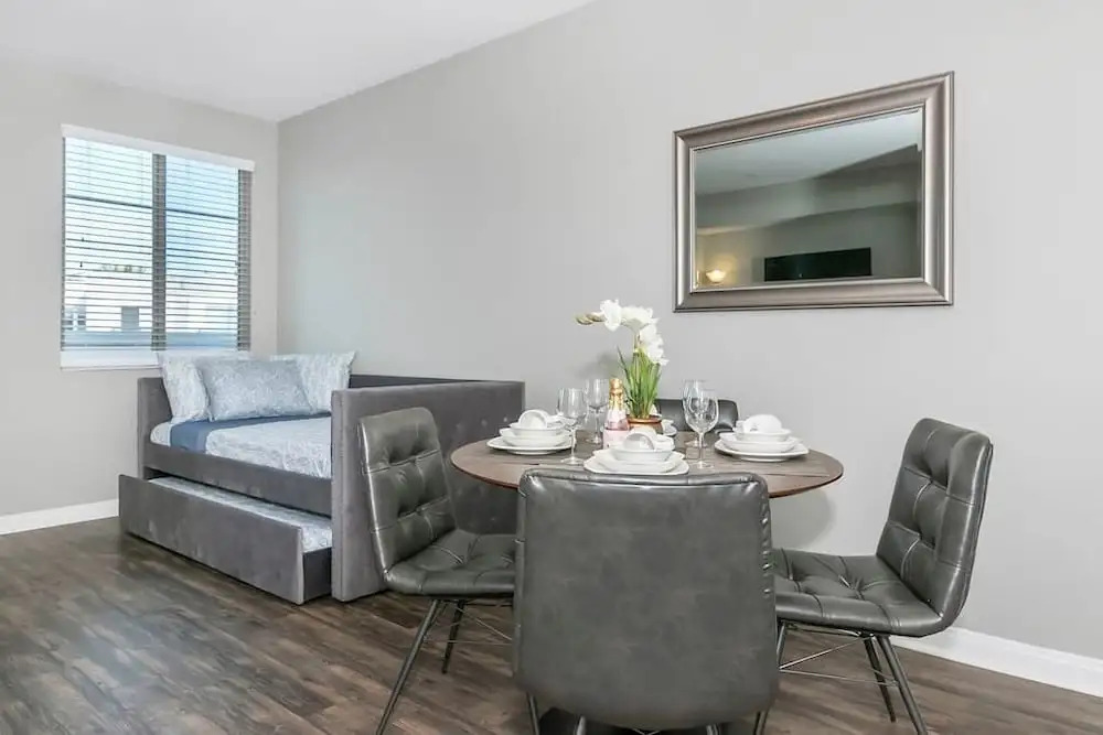 Luxury Stay by SB Suites