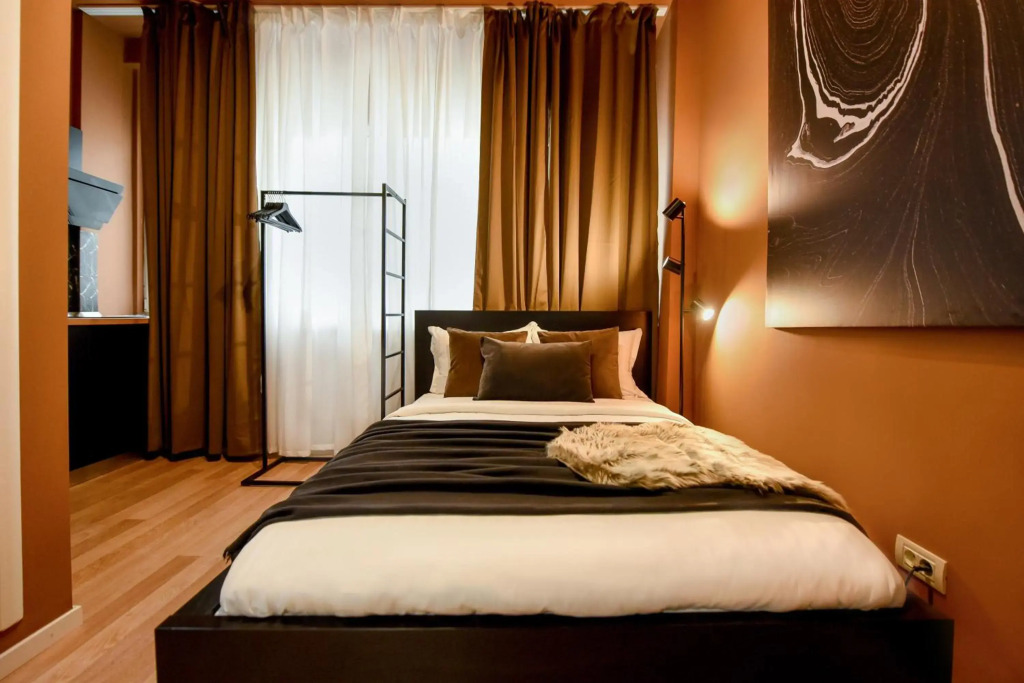 THE ALL-PINK APARTMENT - Wonderful Magheru Studio