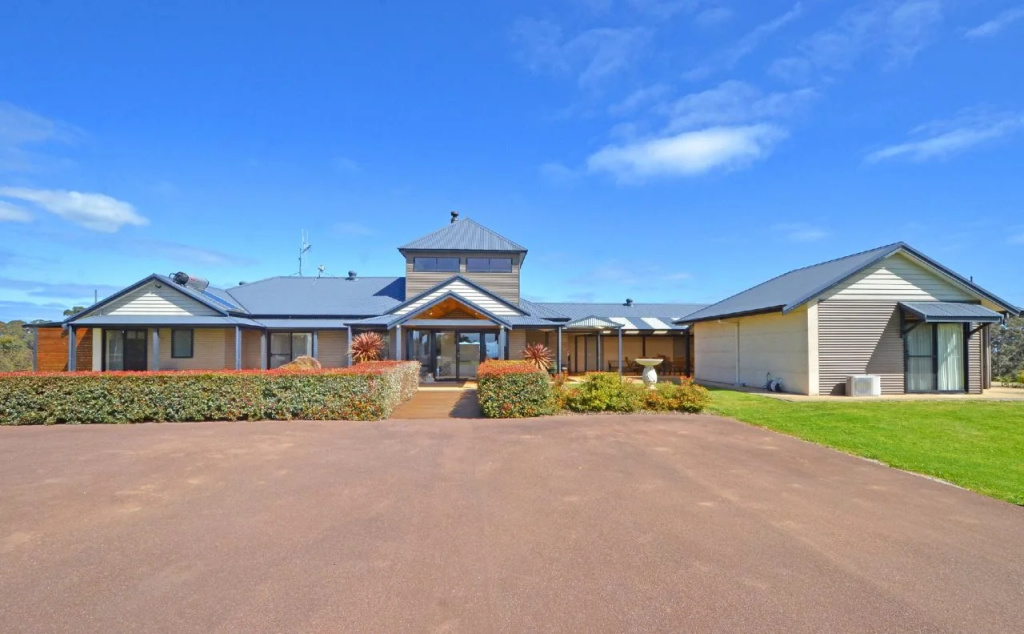 Sensational Heights Bed & Breakfast
