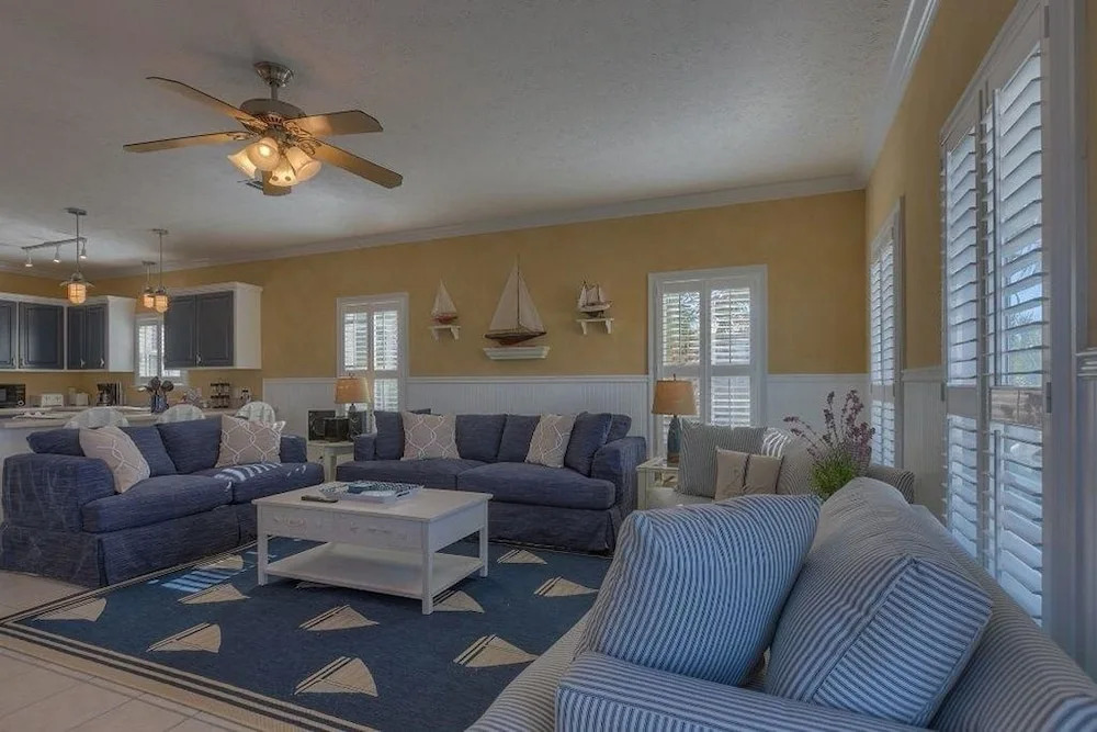 Above and Beyond Apartment 4 Bedroom