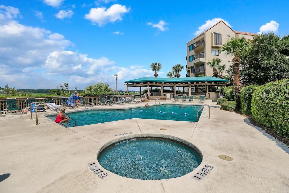 The Pearl at Shelter Cove