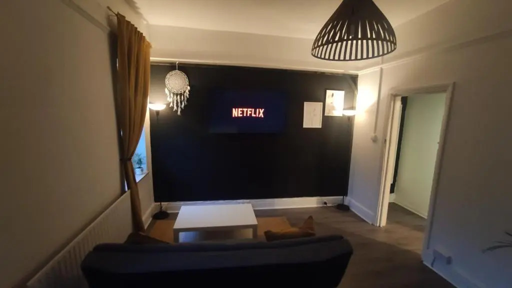 Beautiful 1 Bedroom Apartment