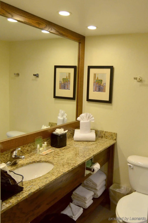 Holiday Inn - Fort Myers - Downtown Area by IHG
