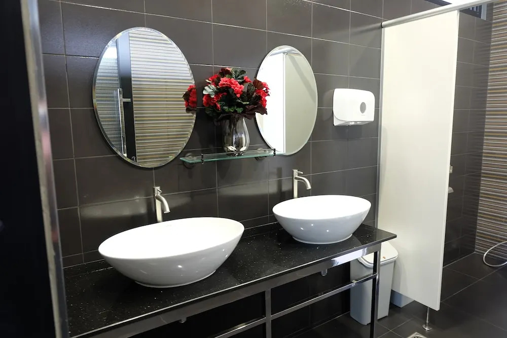 Lux Boutique Hotel
