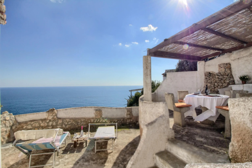 Santorini pool residence