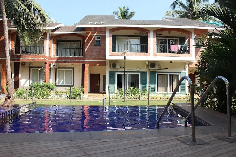 OYO Home 9166 Studio with Pool near Baga