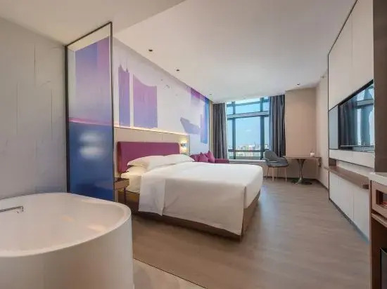 Heyi light luxury hotel