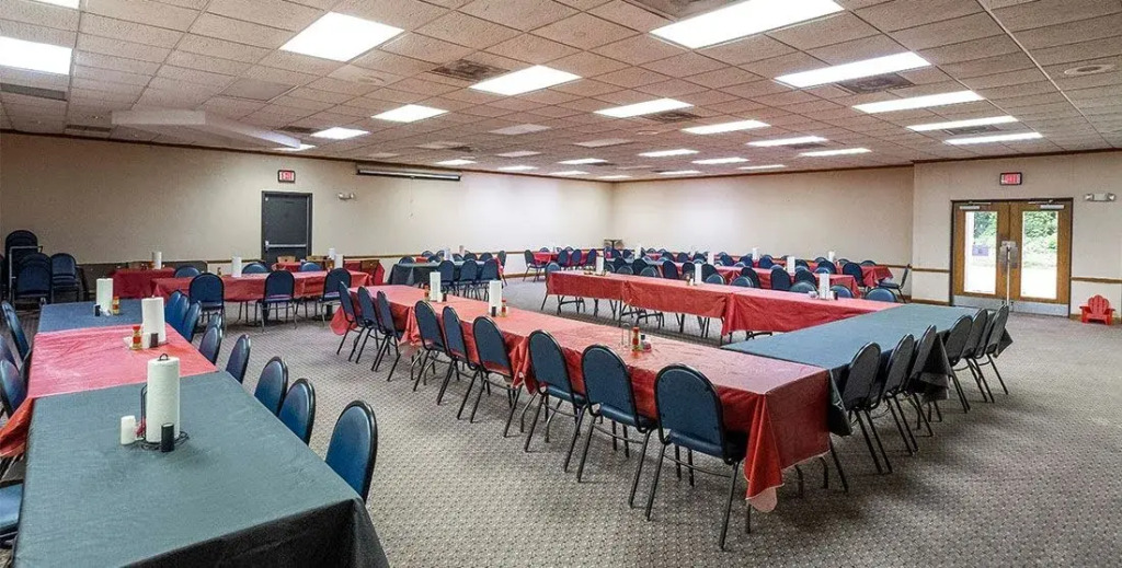 Red Roof Inn Meridian