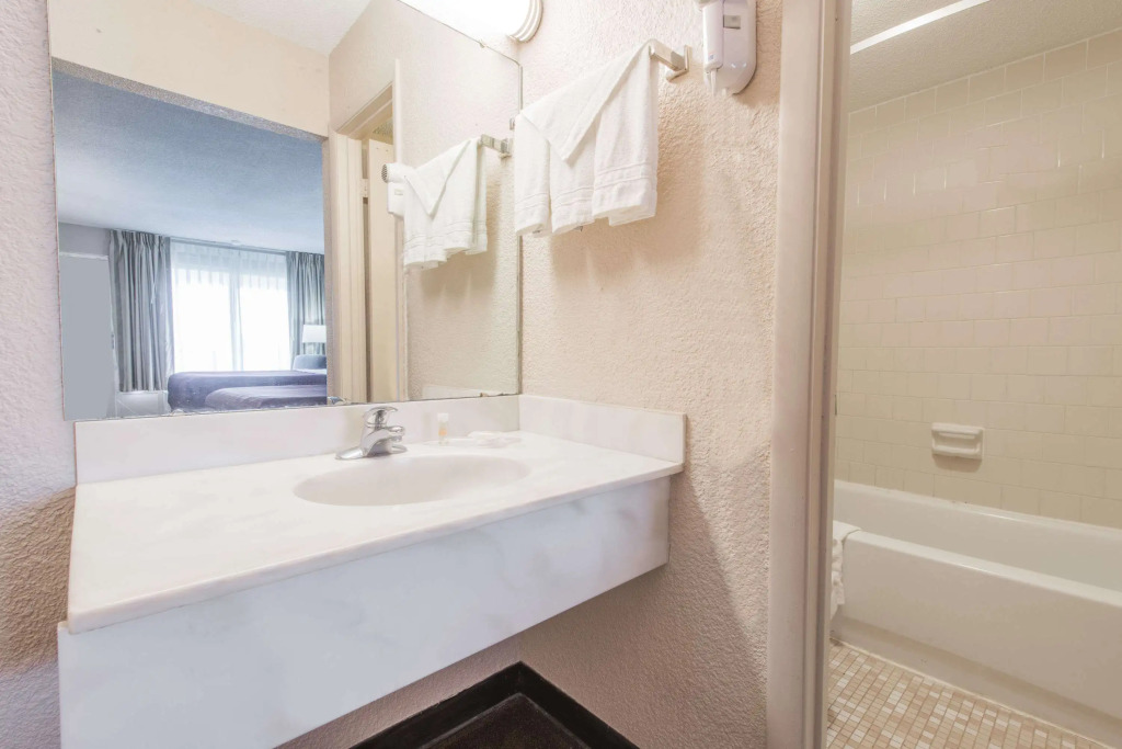 Days Inn Elizabethtown