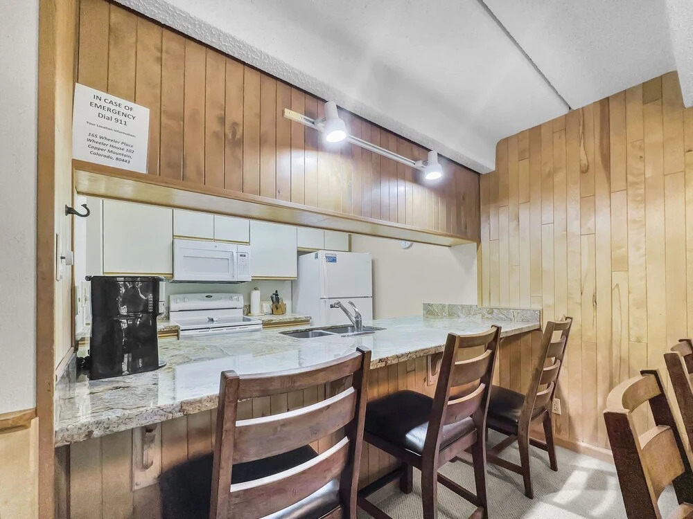 Wh102 Wheeler House 2 Bedroom Condo by RedAwning