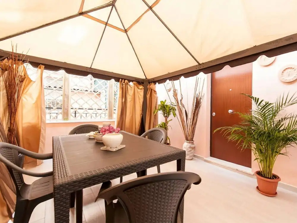 Luxury apartments, Piazza di Spagna