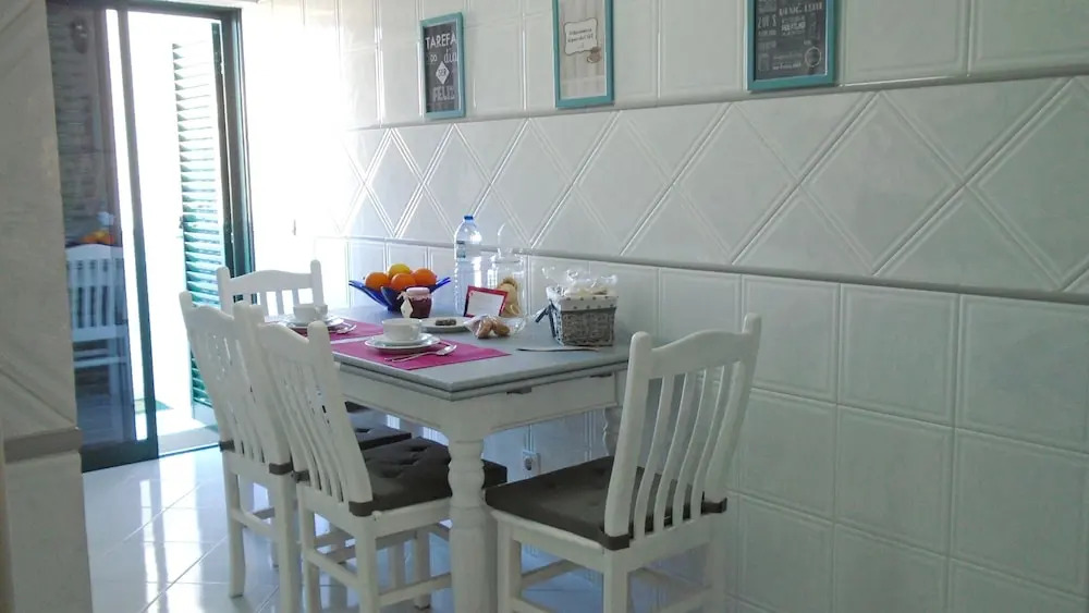 Apartment With 2 Bedrooms in Armação de Pêra, With Wonderful sea View, Shared Pool, Furnished Garden - 250 m From the Beach