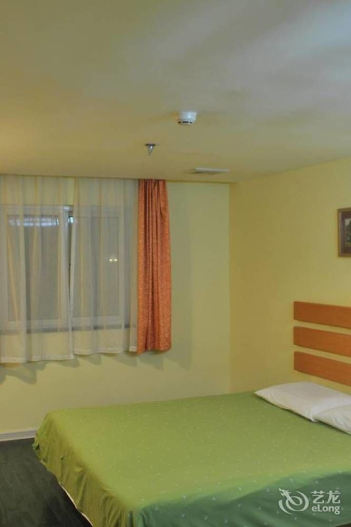 Qingdao Home Inn - Central Business District