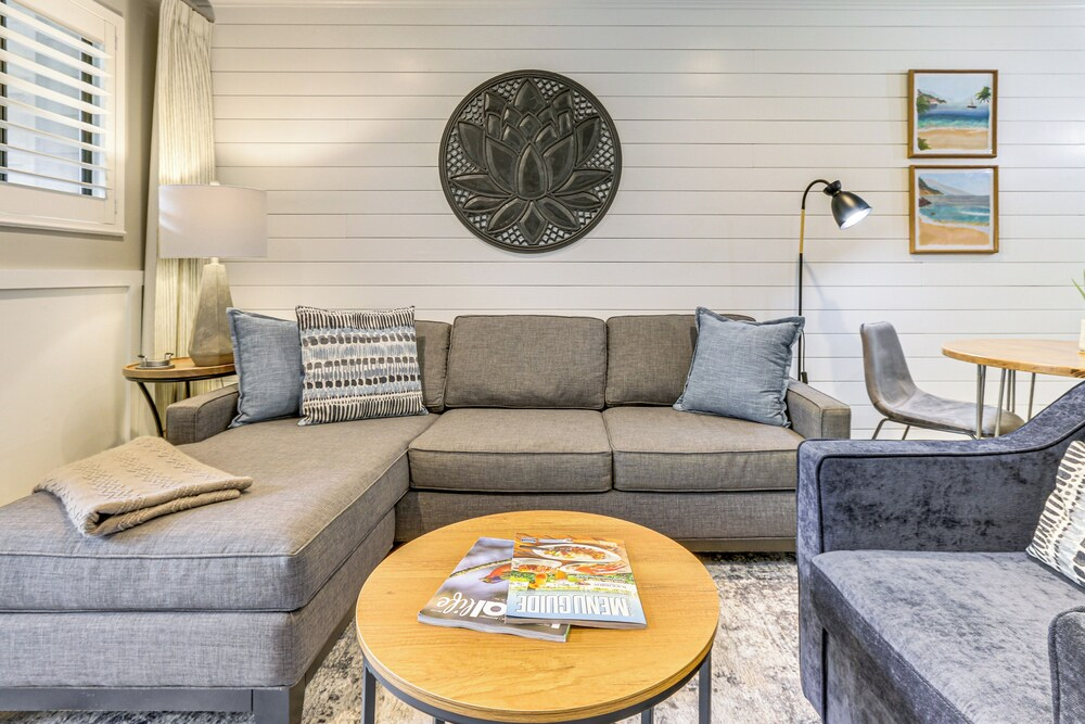 Beachfront Getaway! Hilton Head Resort Condo