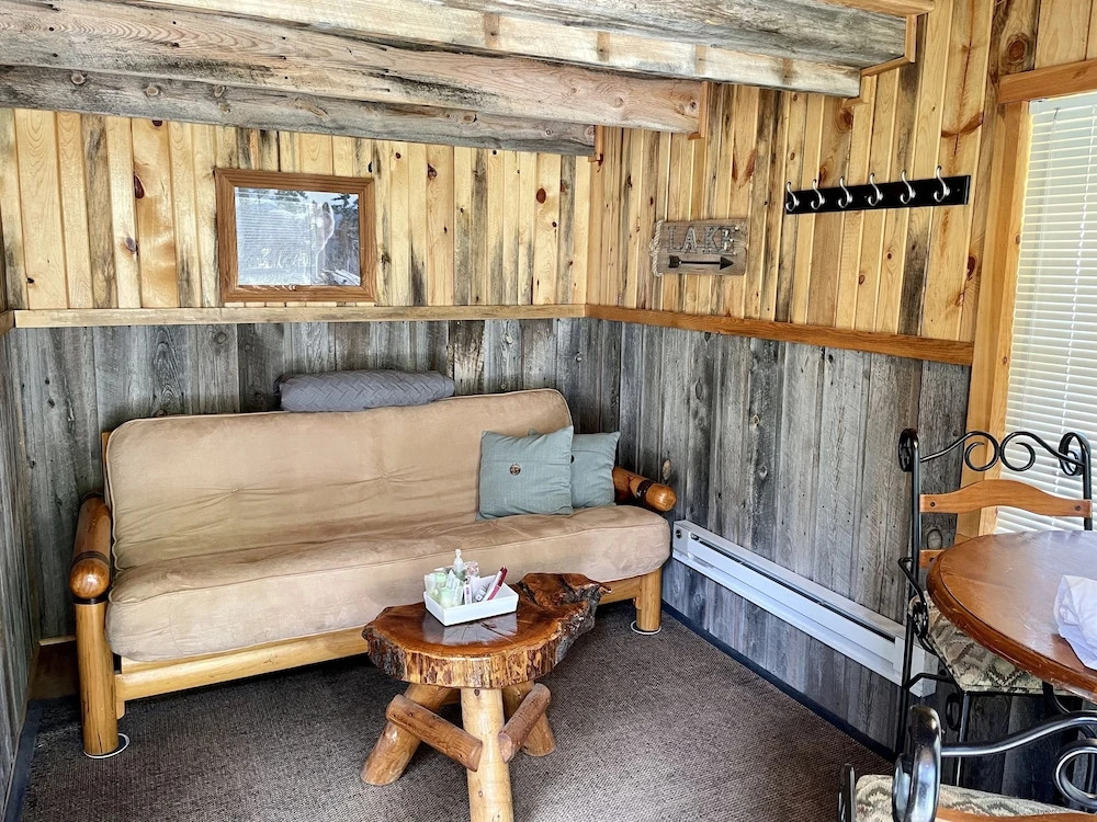 Whitetail Creek Camping Resort