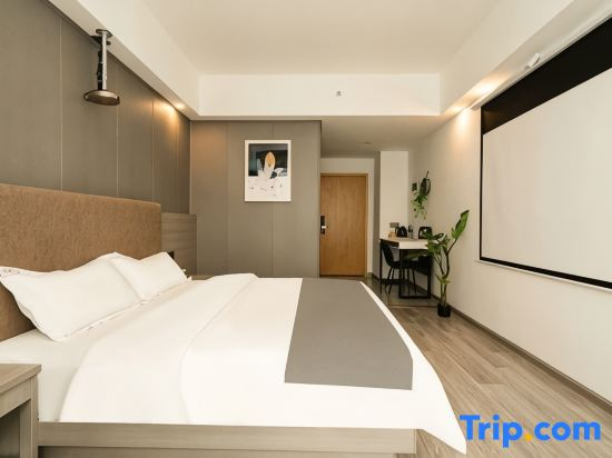 Zhengzhou Heart's Promise Hotel (Qilihe Subway Station)