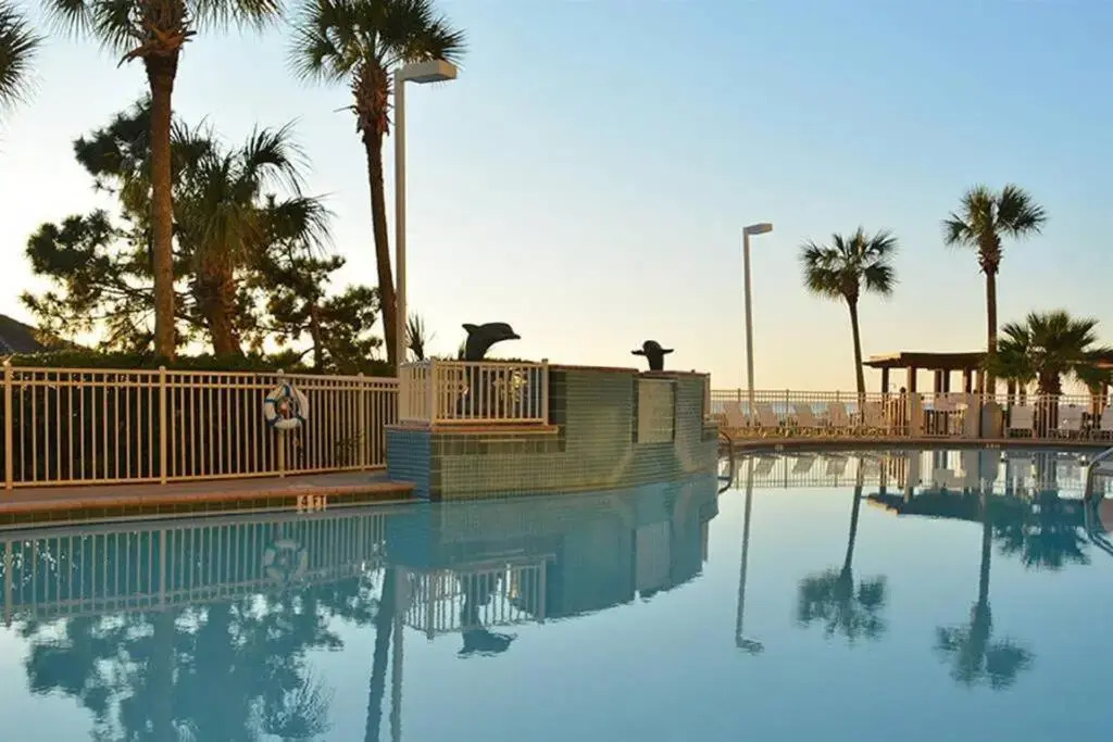 Pelican Beach 2 bedroom 4th floor Gulf Front Condo