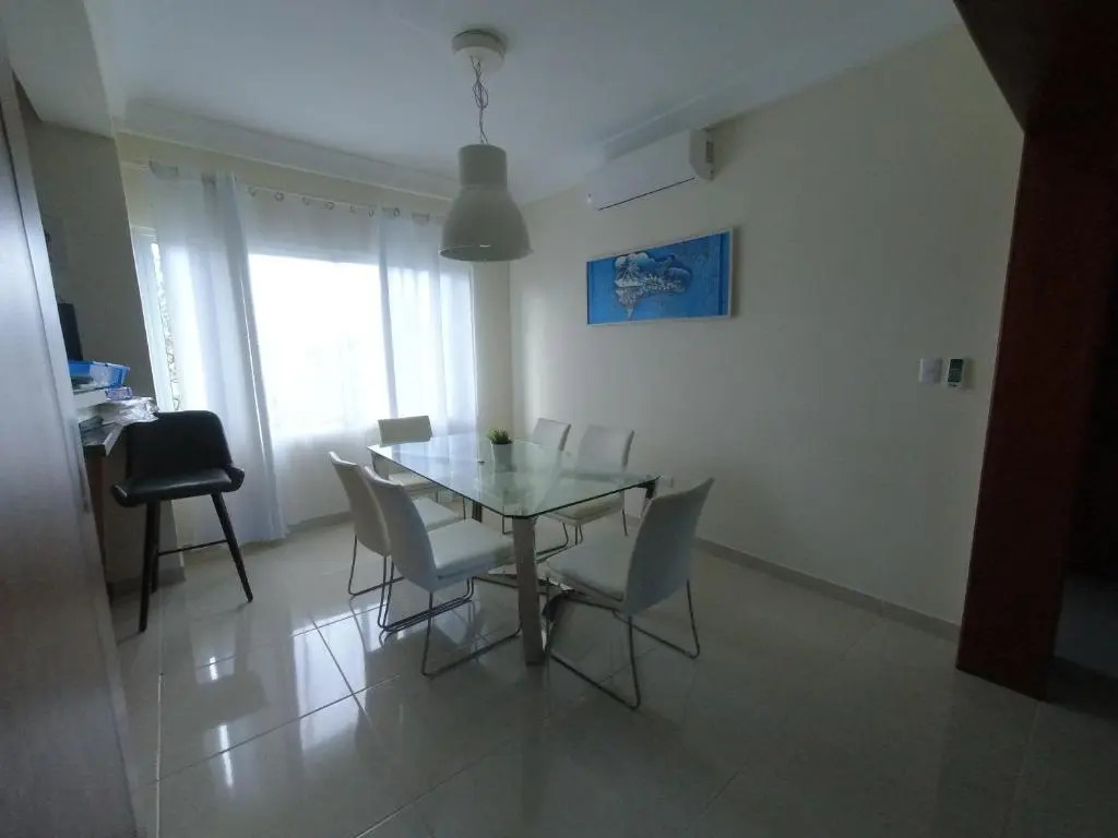 H2 Exclusive apartment near the the ocean
