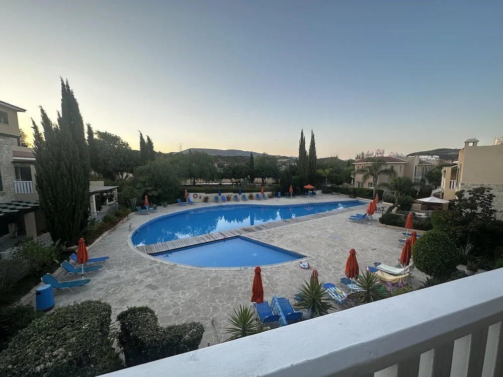 Paradeisos is a Stunning 2-bed House in Polis