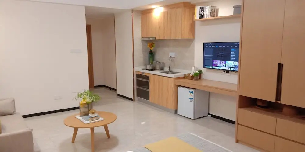 Bainianhui International Apartment