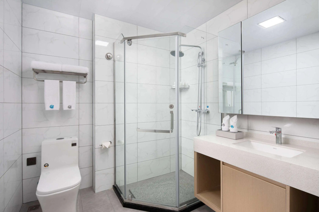 Ramada Encore by Wyndham Jiusuo Downtown