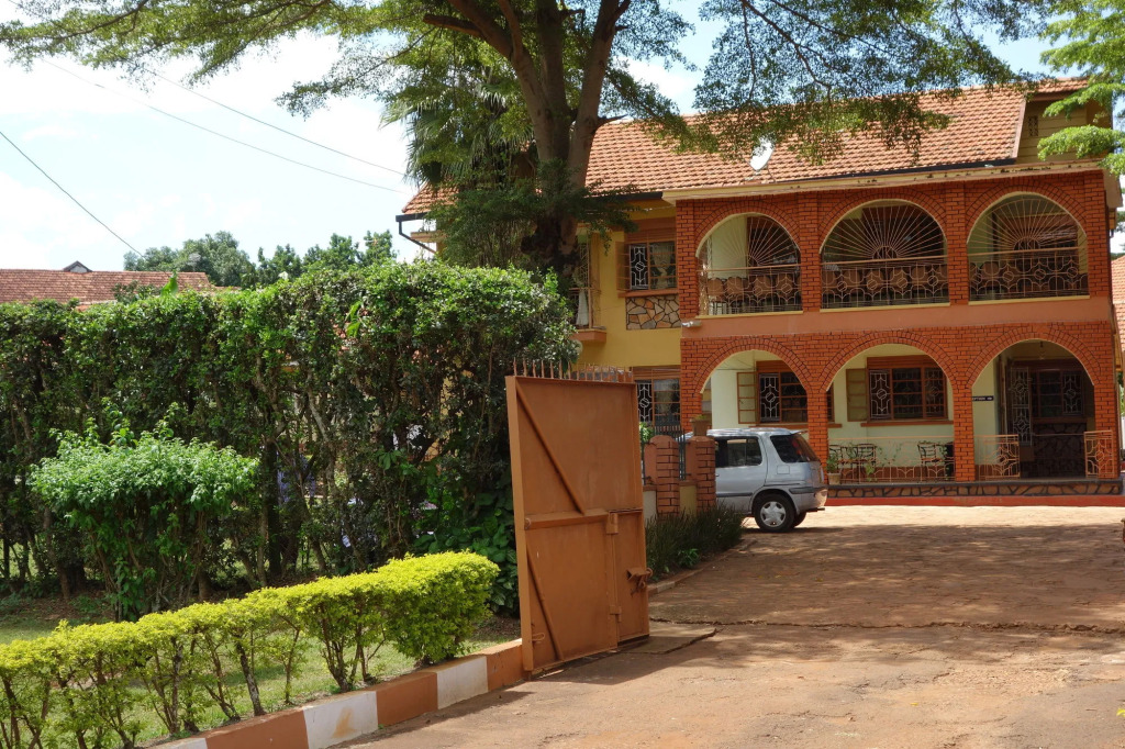 Bridgeway Guesthouse