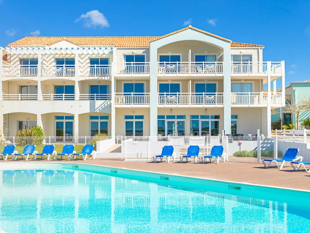 Cozy Studio Near the Beaches of Les Sables Dolonne