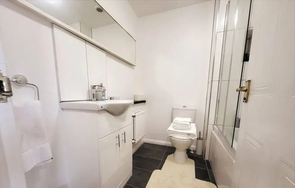 Immaculate 2-bed House in London