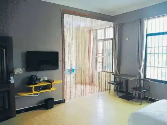 Dongfang Yihai Shiguang Inn